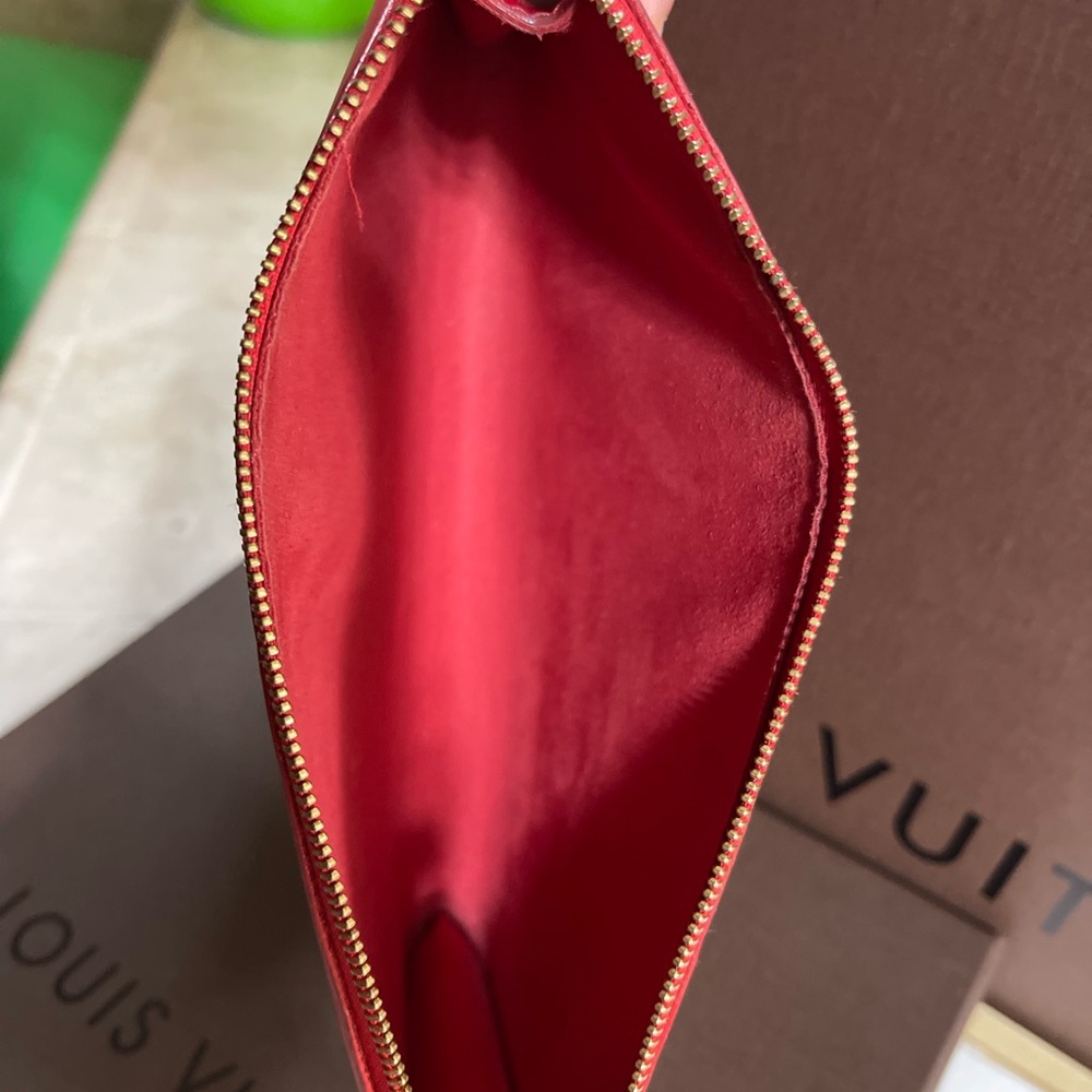 Authentic Louis Vuitton Red Epi Leather Pochette - Picture 6 of 7